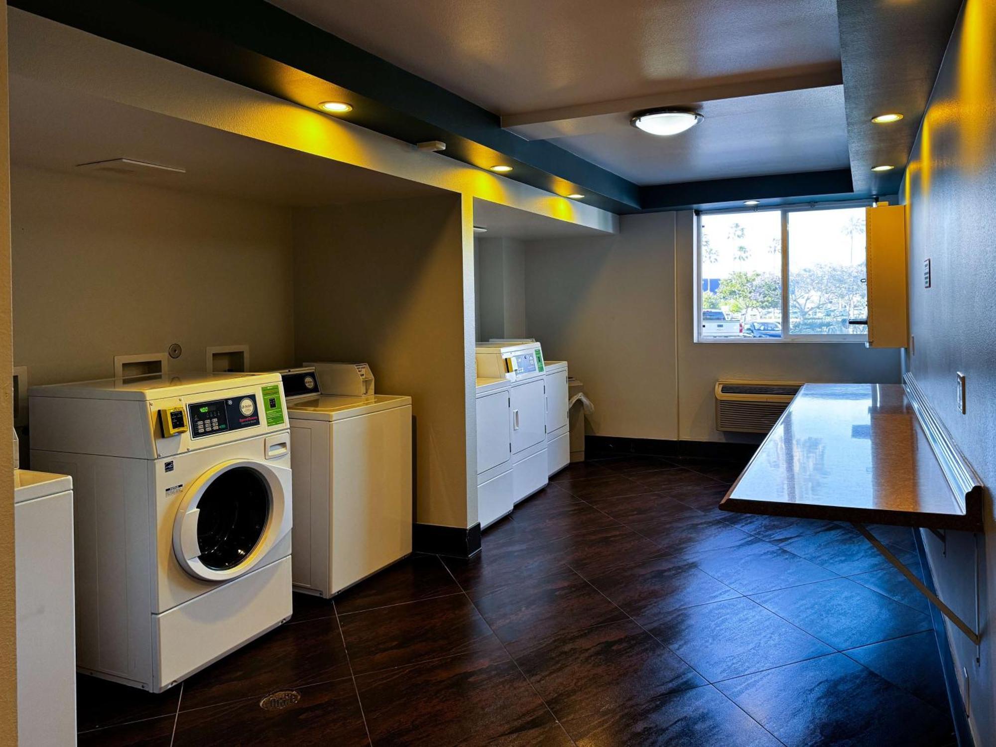 Studio 6 Suites Carson, Ca Eksteriør bilde